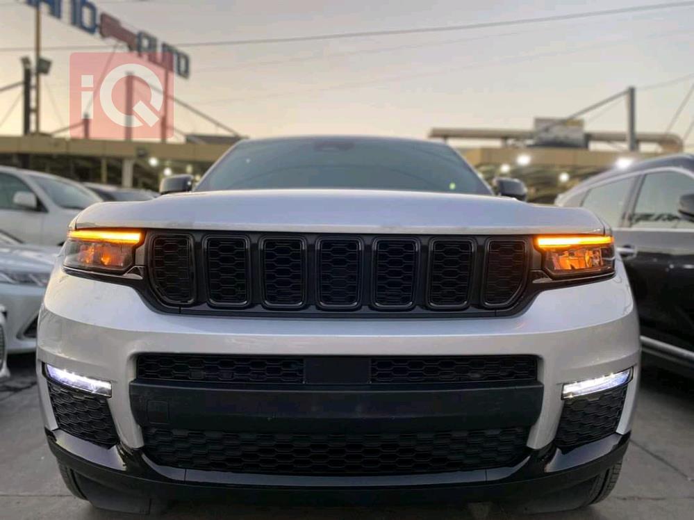 Jeep Grand Cherokee L